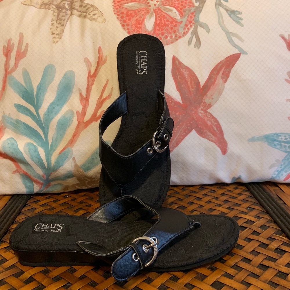 Chaps Black Wedge Sandel w/ Silver Buckle Sz L - Picture 1 of 5